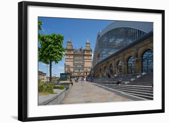 Liverpool Lime Street Railway Station, Liverpool, Merseyside, England, United Kingdom, Europe-Frank Fell-Framed Photographic Print