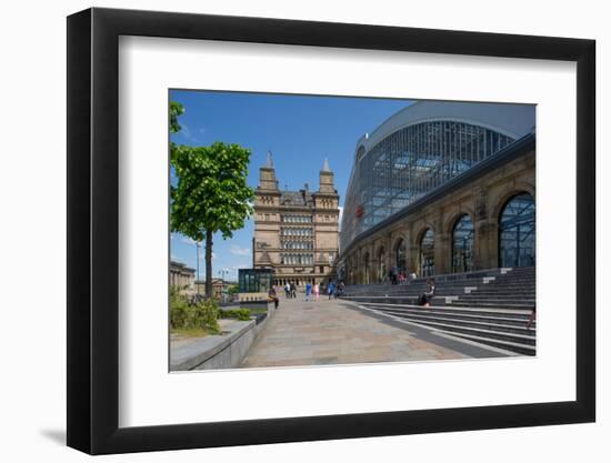 Liverpool Lime Street Railway Station, Liverpool, Merseyside, England, United Kingdom, Europe-Frank Fell-Framed Photographic Print