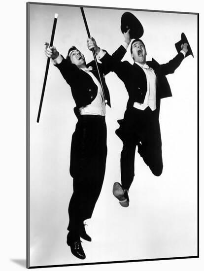 Living it Up, Dean Martin, Jerry Lewis, 1954-null-Mounted Photo