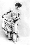 Gertrude Elliott (1874-195), American Actress, 1908-Lizzie Caswall Smith-Photographic Print