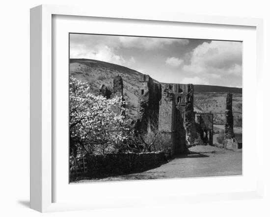 Llanthony Abbey-Fred Musto-Framed Photographic Print