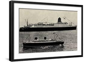 Lloyd Bremen, Modellschiff, Dampfschiff Bremen-null-Framed Giclee Print