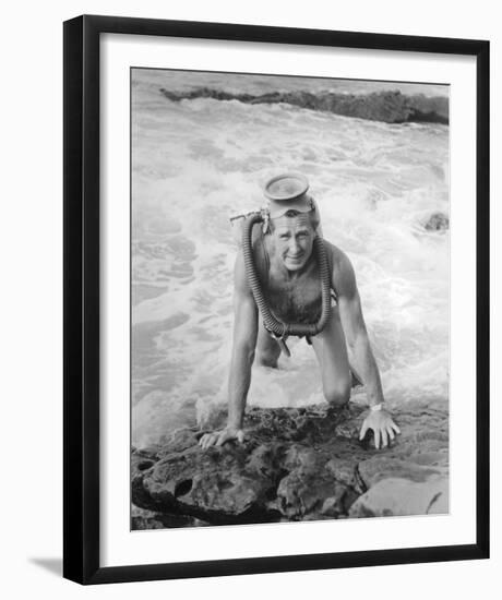 Lloyd Bridges - Sea Hunt-null-Framed Photo