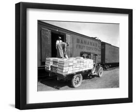 Loading Peaches in Car at Donald, 1928-Asahel Curtis-Framed Premium Giclee Print