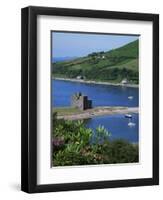 Lochranza Castle, Arran, Strathclyde, Scotland, United Kingdom-Roy Rainford-Framed Photographic Print