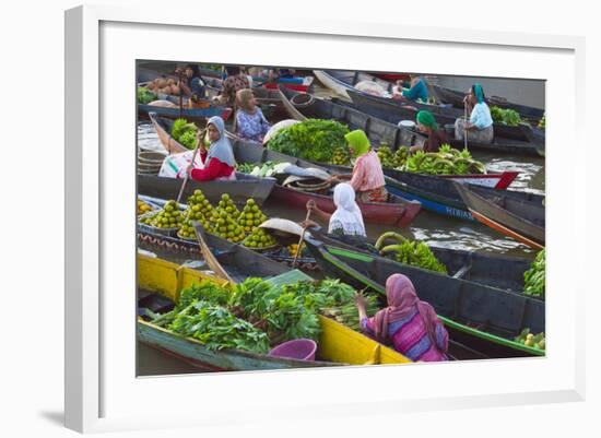 Lok Baintan Floating Market, Banjarmasin, Kalimantan, Indonesia-Keren Su-Framed Photographic Print