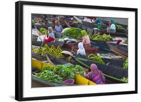 Lok Baintan Floating Market, Banjarmasin, Kalimantan, Indonesia-Keren Su-Framed Photographic Print