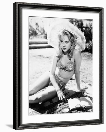 Lolita, 1962-null-Framed Photographic Print