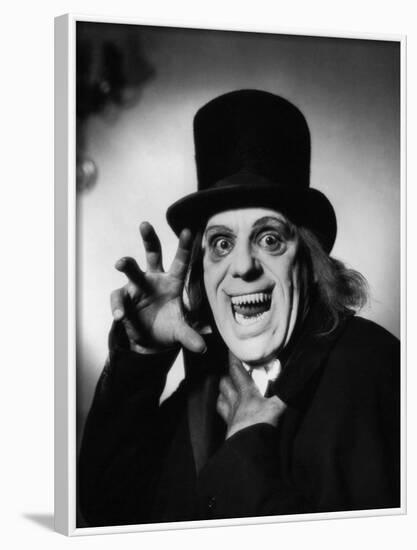 London after Midnight, 1927-null-Framed Photographic Print