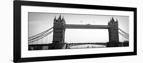 London Bridge-Emily Navas-Framed Art Print