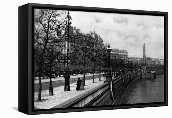 London, Embankment-null-Framed Stretched Canvas