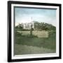 London (England), Hampton Court Palace-Leon, Levy et Fils-Framed Photographic Print