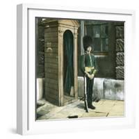 London (England), Soldier on Guard Duty in Front of Saint James Palace-Leon, Levy et Fils-Framed Photographic Print