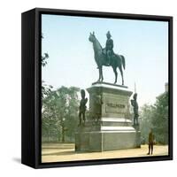 London (England), Statue of Wellington-Leon, Levy et Fils-Framed Stretched Canvas