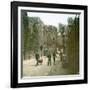 London (England), the Tower of London, the Bloody Tower-Leon, Levy et Fils-Framed Photographic Print