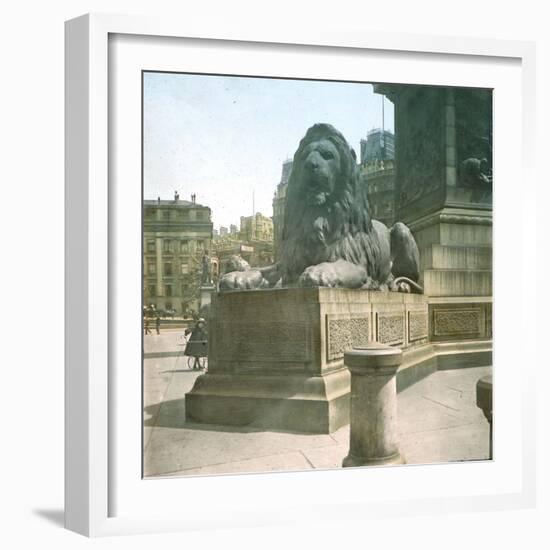 London (England), Trafalgar Square, around 1900-Leon, Levy et Fils-Framed Photographic Print