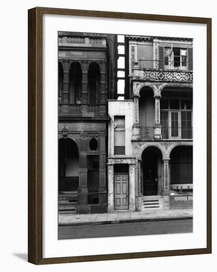 London's Smallest House-Fred Musto-Framed Photographic Print