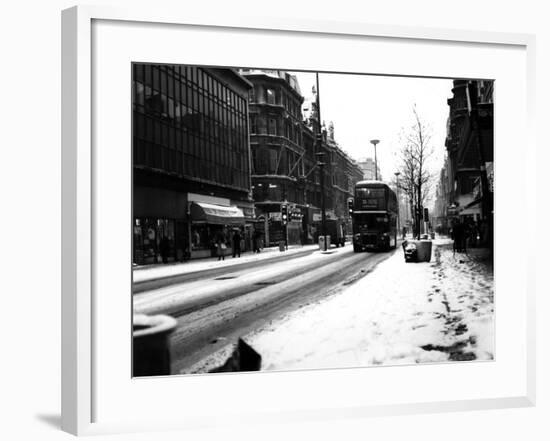 London Snow-null-Framed Photographic Print