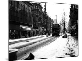 London Snow-null-Mounted Photographic Print