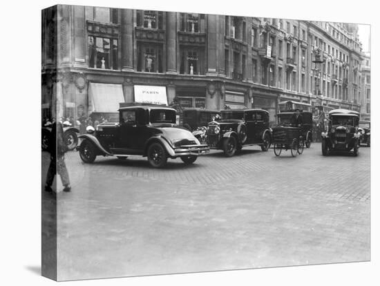 London Traffic 1930S-null-Stretched Canvas