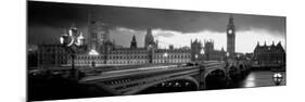 London-Jerry Driendl-Mounted Premium Photographic Print