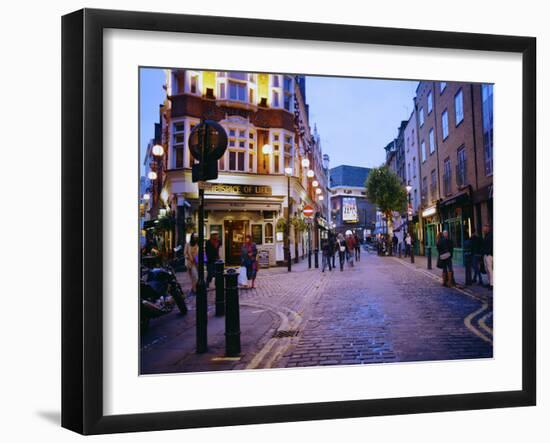 London-Carli Choi-Framed Photographic Print