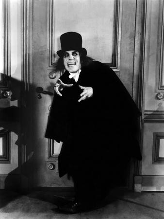 Londres apres minuit LONDON AFTER MIDNIGHT by TodBrowning with Lon Chaney,  1927 (b/w photo)' Photo | AllPosters.com