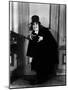 Londres apres minuit LONDON AFTER MIDNIGHT by TodBrowning with Lon Chaney, 1927 (b/w photo)-null-Mounted Photo