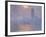 Londres, le Parlement, trouée de soleil dans le brouillard-Claude Monet-Framed Giclee Print