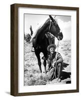 Lonely Are The Brave, Kirk Douglas, 1962-null-Framed Photo