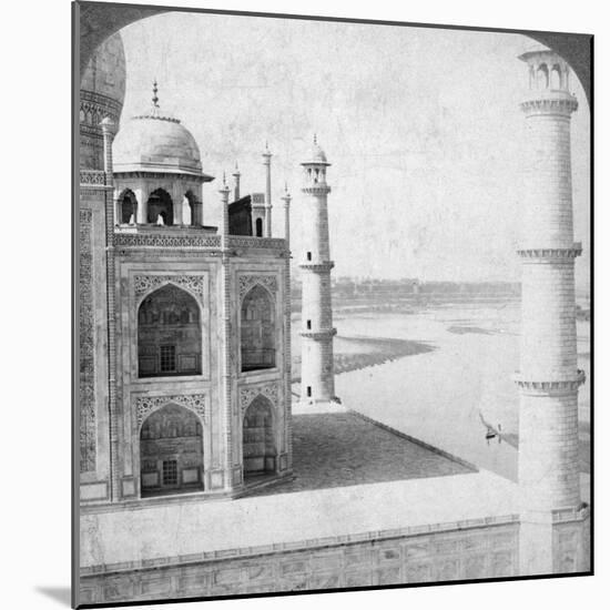 Looking North-West from the Taj Mahal Up the Jumna River to Agra, India, 1903-Underwood & Underwood-Mounted Photographic Print