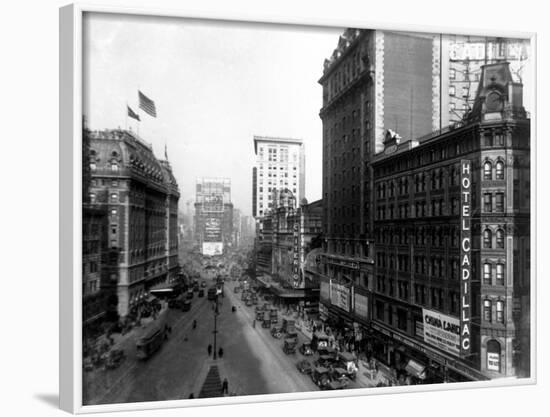 Looking Toward the North from 42nd Street-null-Framed Photographic Print