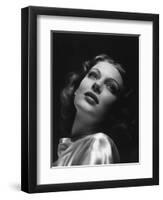 Loretta Young, 1941-null-Framed Photographic Print