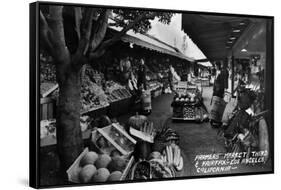 Los Angeles, California - Farmers Market on Third and Fairfax-Lantern Press-Framed Stretched Canvas