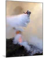 Los Angeles City Fire Helicopter Drops Water on a Hot Spot in the Angeles National Forest-null-Mounted Photographic Print