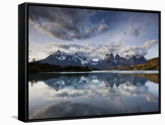 Los Cuernos Del Paine Seen across Lake Pehoe-Alex Saberi-Framed Stretched Canvas