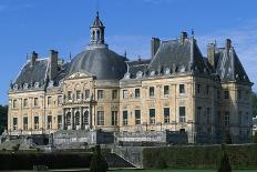 Facade of Chateau of Vaux-Le-Vicomte, 1656-1661-Louis Le Vau-Giclee Print
