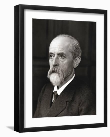 Louis Lépine-null-Framed Photographic Print