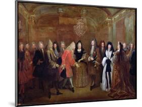 Louis XIV (1638-1715) Welcomes the Elector of Saxony, Frederick Augustus II (1670-1733)-Louis de Silvestre-Mounted Giclee Print