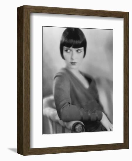 Louise Brooks, 1926-null-Framed Photographic Print