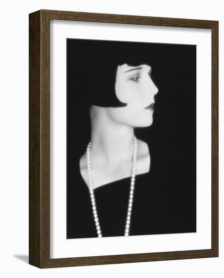 Louise Brooks, 1928-null-Framed Photographic Print