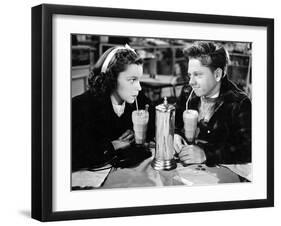 Love Finds Andy Hardy, Judy Garland, Mickey Rooney, 1938-null-Framed Photo