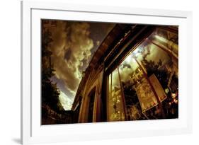 Love in Paris-Sebastien Lory-Framed Photographic Print