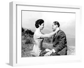 Love Is A Many-Splendored Thing, Jennifer Jones, William Holden, 1955-null-Framed Photo