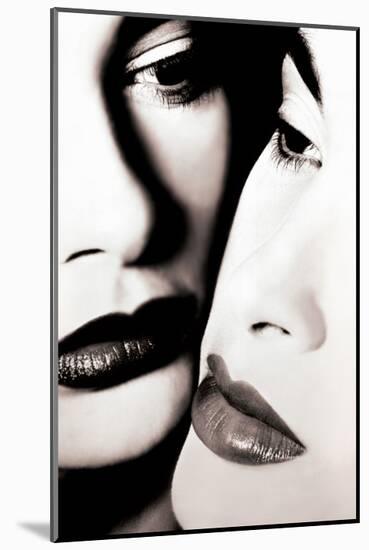 Lovers I-null-Mounted Premium Giclee Print