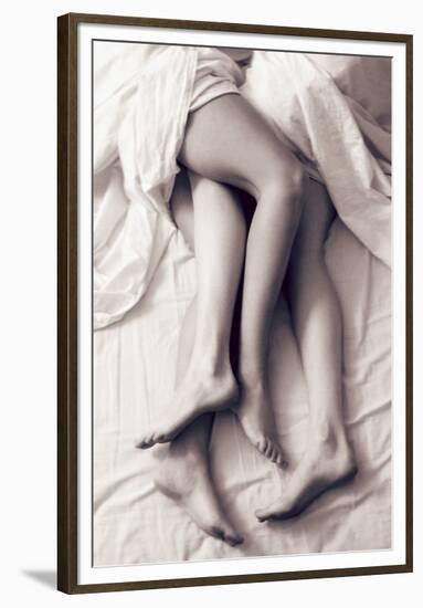 Lovers III-null-Framed Premium Giclee Print