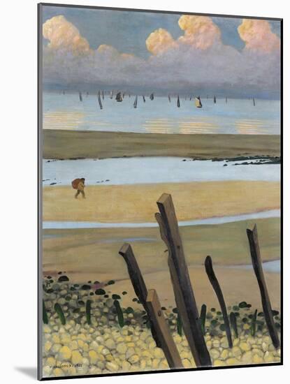 Low Tide at Villerville, 1922-Félix Vallotton-Mounted Giclee Print