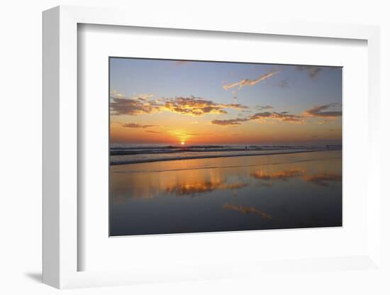 Low Tide Sunset on Playa Linda near Dominical-Stefano Amantini-Framed Photographic Print