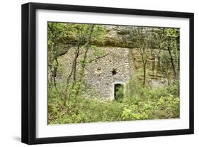 Luberon Cliff House-searagen-Framed Photographic Print