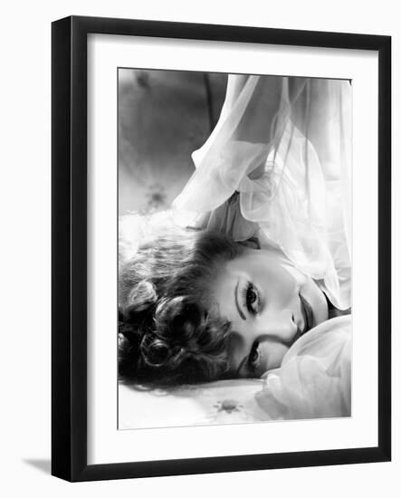 Lucille Ball, 1940-null-Framed Photographic Print